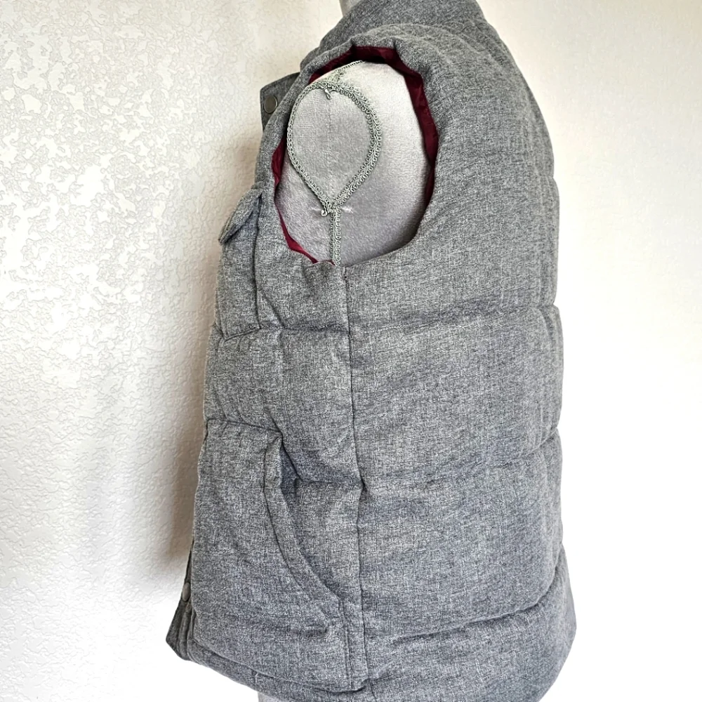 Old Navy Boys/Girls Quilted Gray Puffer Vest Flannel Look Sz L 5 Pockets…